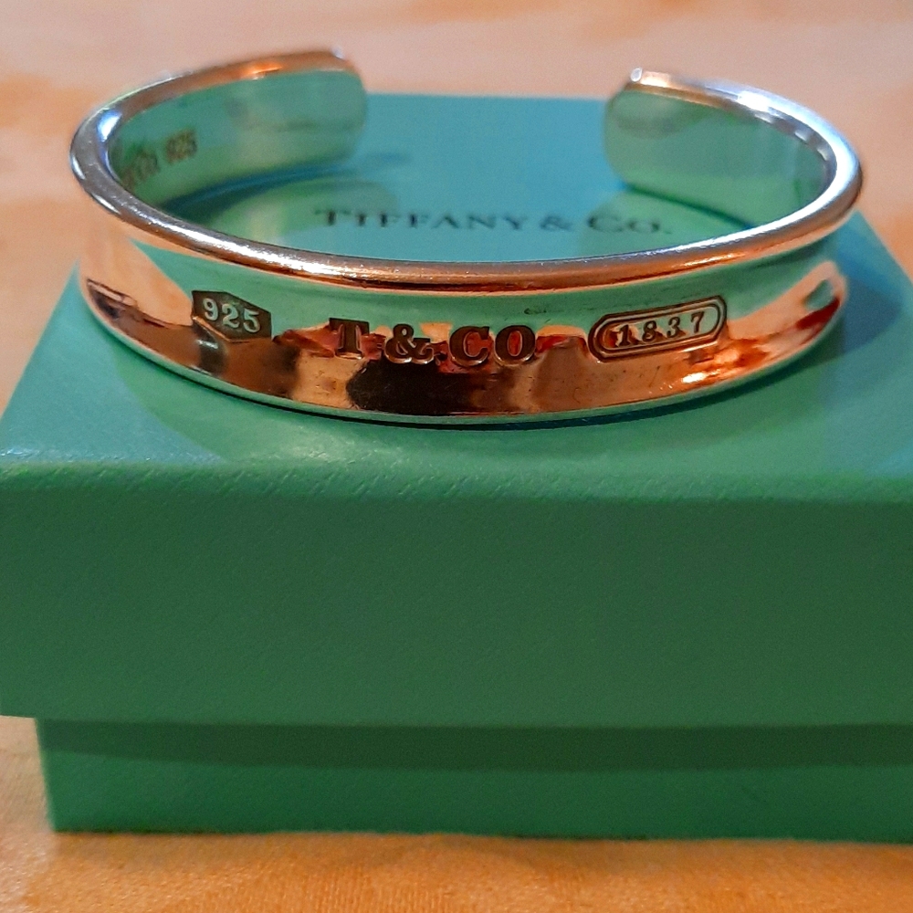 - Vintage Tiffany 1837 cuff bracelet